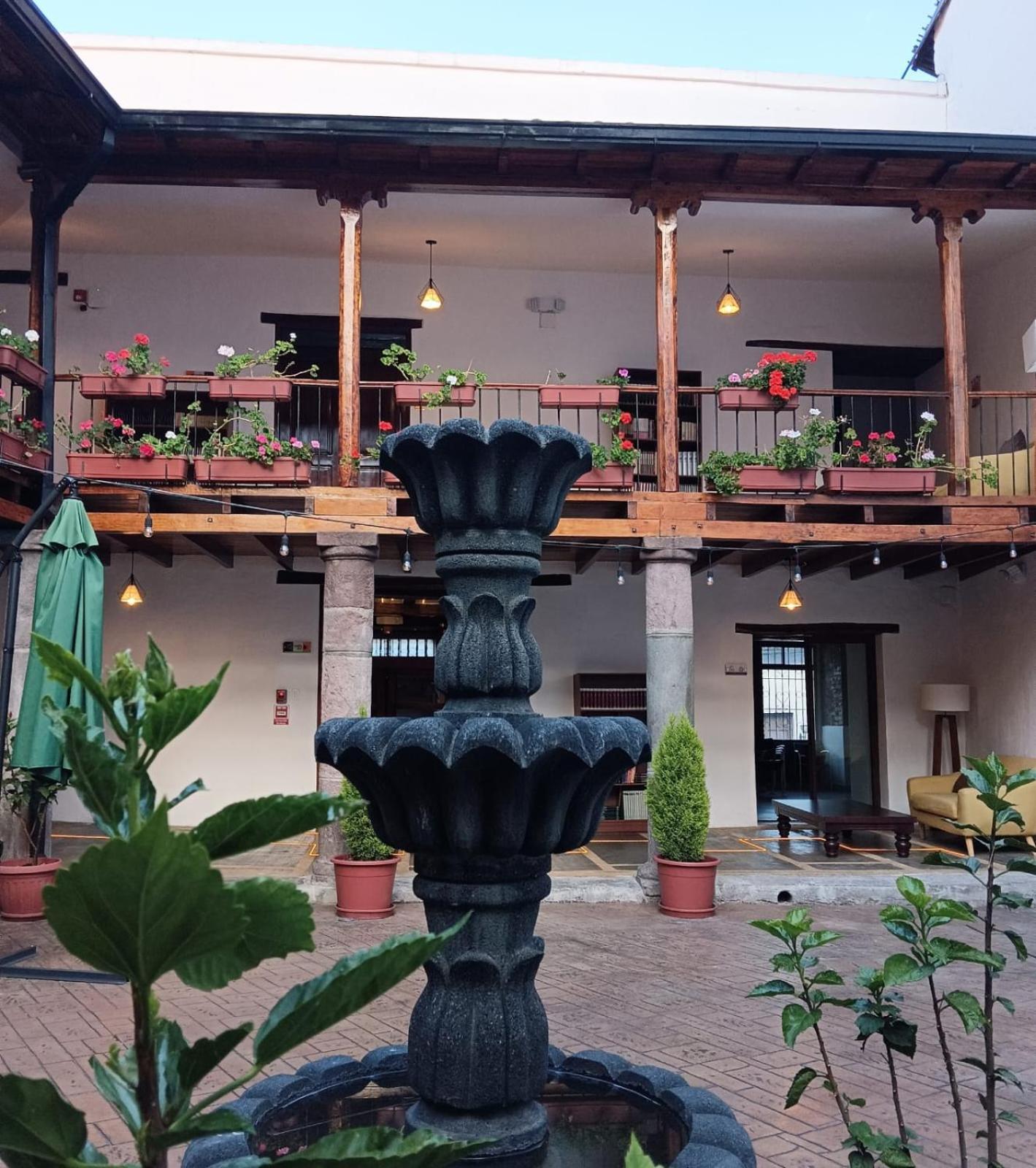 Casona Tobar Hotel Quito Extérieur photo